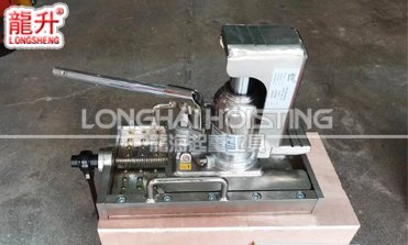 LSF-TLC無塵室帶滑臺爪式千斤頂 LSF-TLC無塵室帶滑臺爪式千斤頂